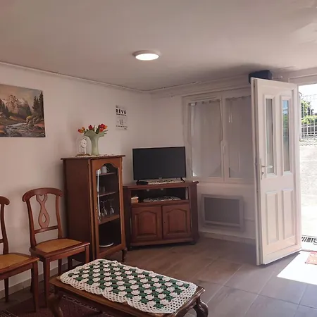La Tranquillite Apartment Bourges Exterior photo